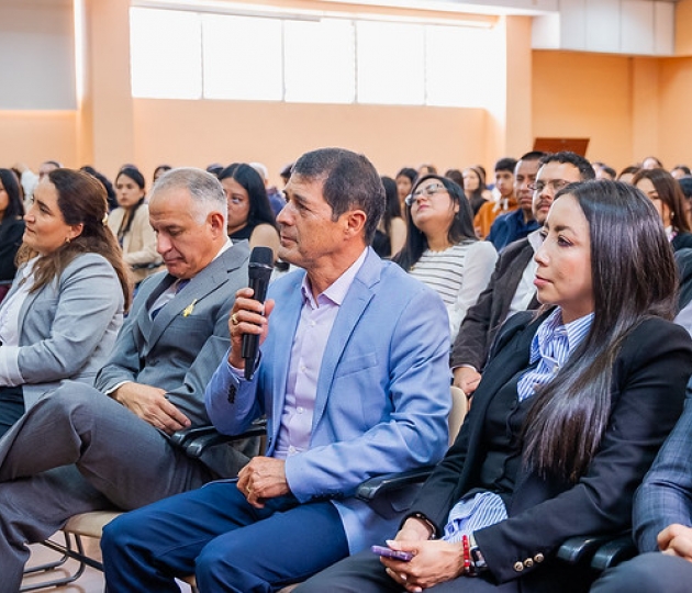 Conferencia “Control, transparencia y cumplimiento tributario” Conferencia “Control, transparencia y cumplimiento tributario”