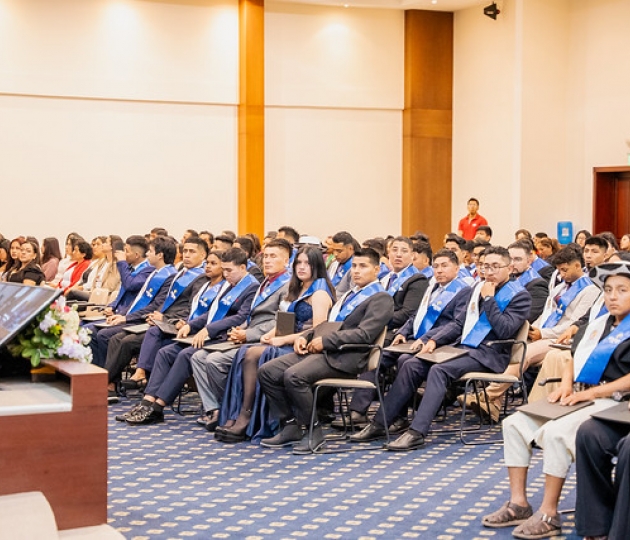 Décimo Quinta Promoción de Graduados ESCOP UTPL