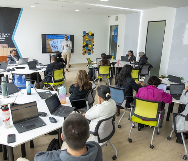 Curso de formación docente "Diseño y aplicación del Aprendizaje Basado en Proyectos en la docencia universitaria"