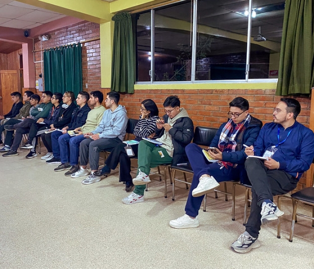 Retiro Espiritual Motus Christi para Jóvenes