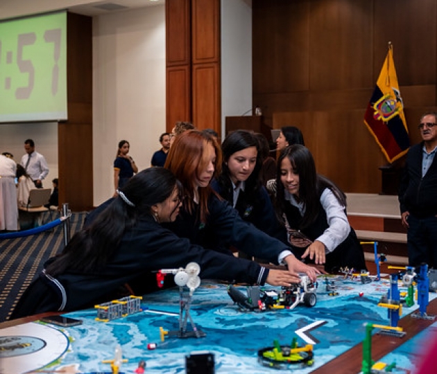 FIRST LEGO en el Innova Fest UTPL