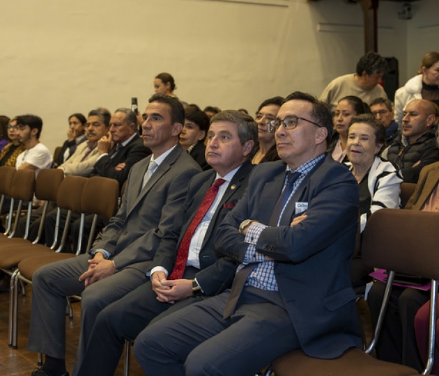 Lanzamiento del libro: Loja visual en la historia Lanzamiento del libro: Loja visual en la historia