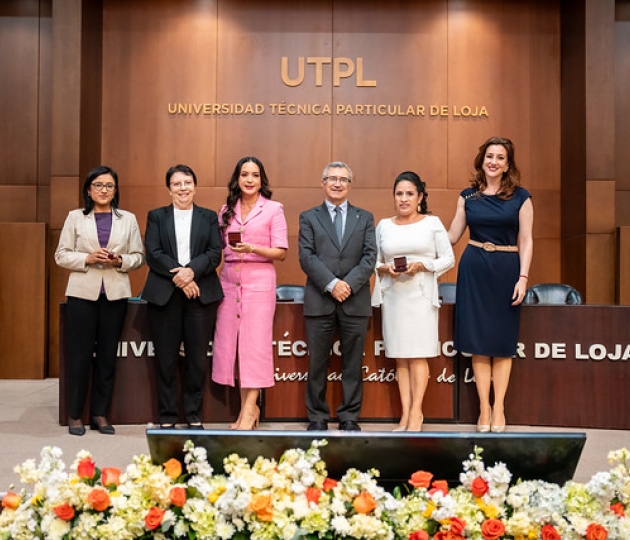 Homenaje al personal UTPL por sus años de servicio