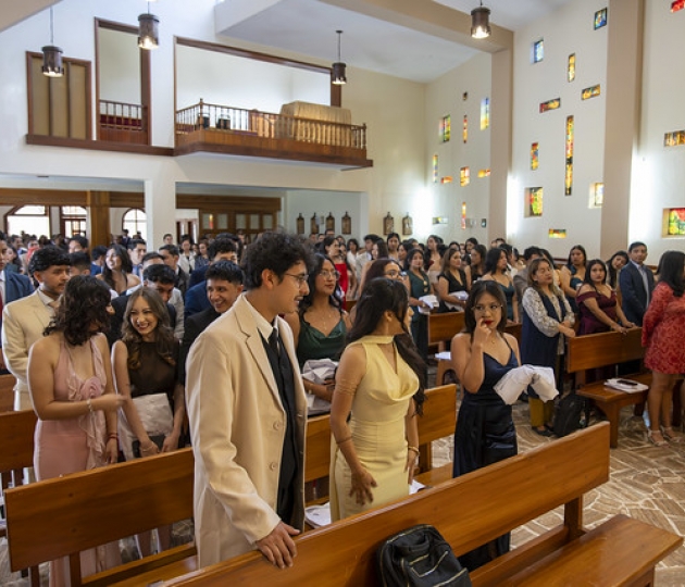 Ceremonia de imposición de mandiles a los estudiantes de 7mo ciclo de la carrera de Psicología Clínica