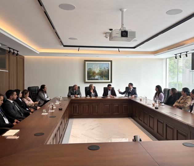 Conferencia “Control, transparencia y cumplimiento tributario”