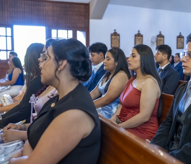 Imposición de mandiles | Carrera de Bioquímica y Farmacia Imposición de mandiles | Carrera de Bioquímica y Farmacia