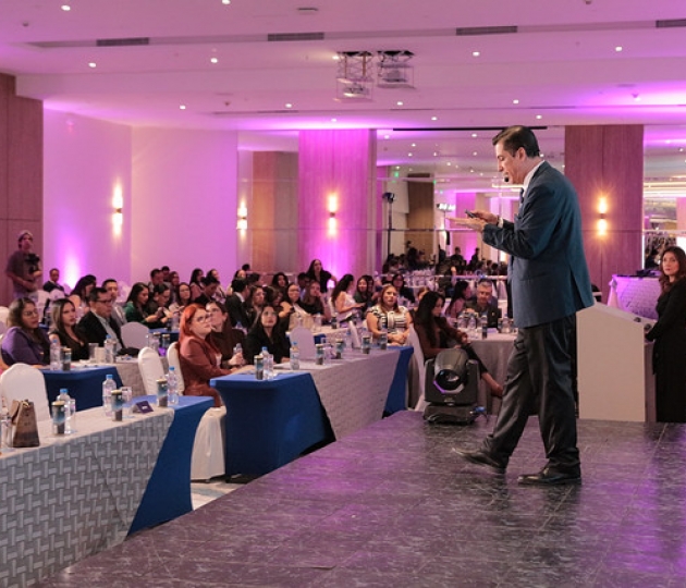 UTPL ratificada como la mejor marca empleadora del Sector Educación del país