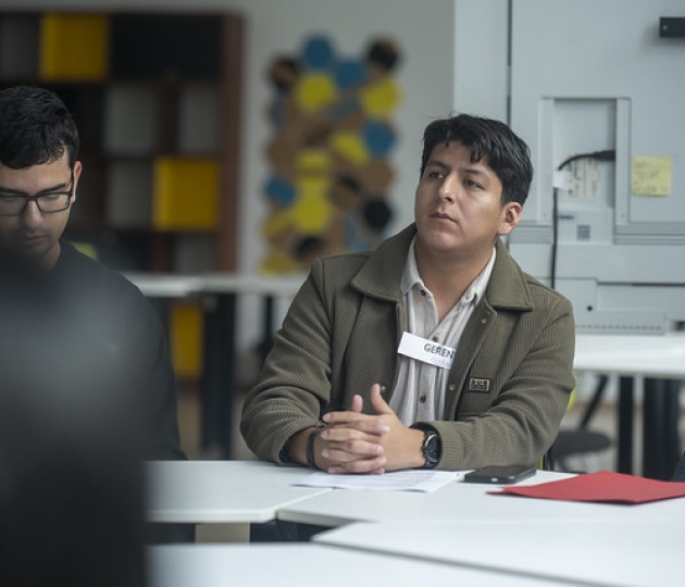 Finanzas aplicadas: análisis financiero y estrategias de inversión y financiamiento para impulsar la competitividad empresarial