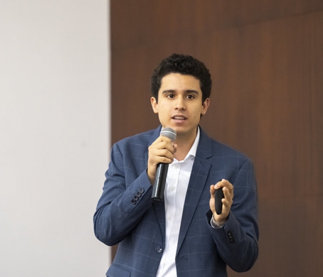 Conferencia Magistral “Del dato al impacto: la materia prima de la economía del siglo XXI”.