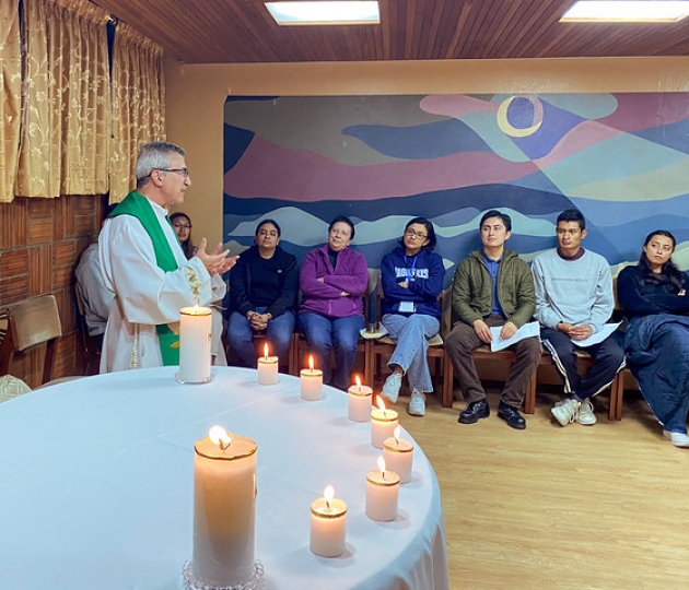 Retiro Espiritual Motus Christi para Jóvenes