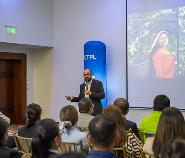 Lanzamiento de Misión 593 en Loja