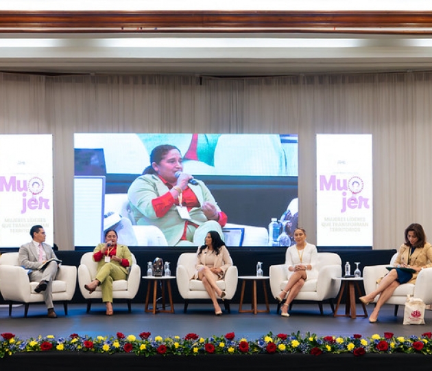 Foro “Mujeres Líderes que Transforman Territorios”