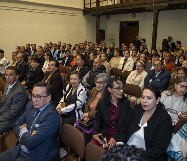 Lanzamiento del libro: Loja visual en la historia Lanzamiento del libro: Loja visual en la historia