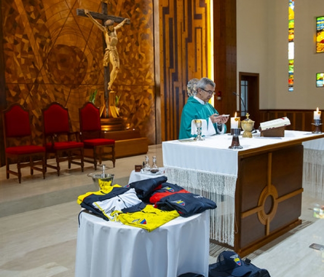 : Misa de bendición a los representantes