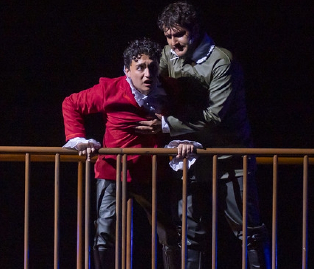 La Compañía de Teatro UTPL conmemoró sus 20 años de trayectoria artística con el estreno de la obra Otelo