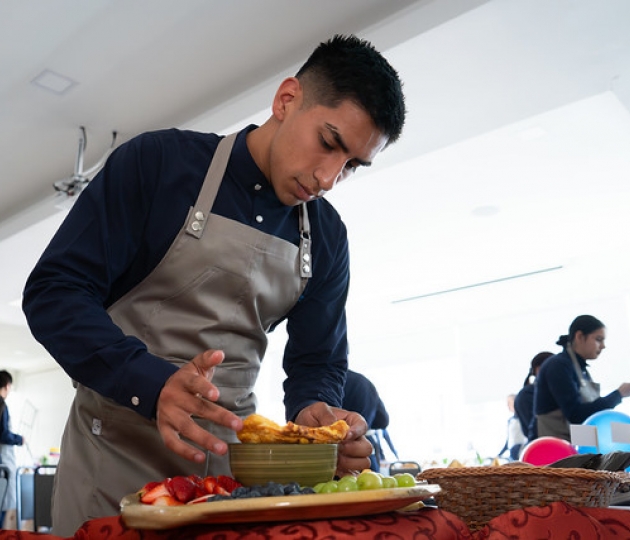 Aldea Global Gastronómica: Innovación en Equipos e Instalaciones de Restauración con el Mgtr. Fabián de Jesús Castañeda Orozco, de la Universidad ECCI – Colombia Aldea Global Gastronómica: Innovación en Equipos e Instalaciones de Restauración con el Mgtr. Fabián de Jesús Castañeda Orozco, de la Universidad ECCI – Colombia
