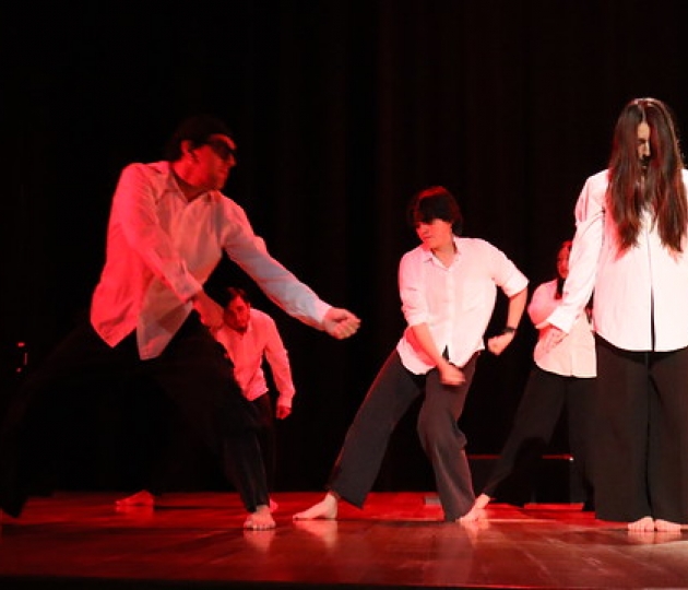 Carrera de Comunicación presentó la obra de teatro "Espejos"