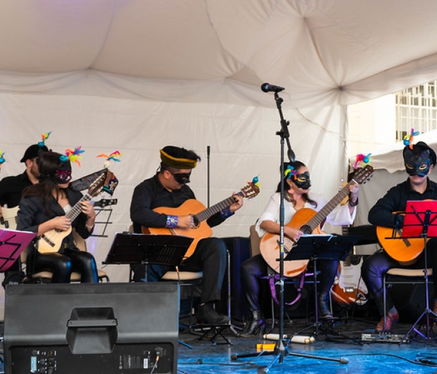 Presentación del Grupo de Danza Jahua Ñan