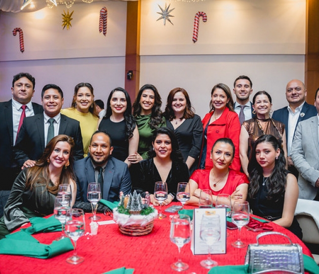 Cenas Navideñas UTPL 2025