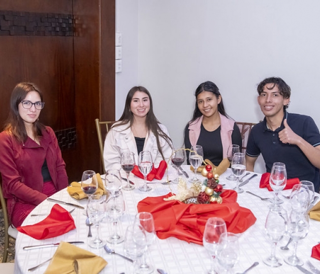 Navidad UTPL 2025 | Cena de Líderes Universitarios