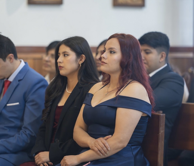 Imposición de mandiles a estudiantes de Fisioterapia