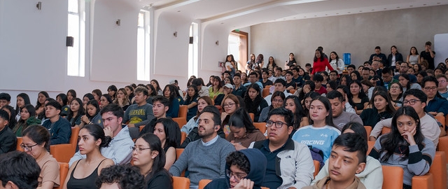 Seminario: Eutanasia, muerte digna y cuidados paliativos Seminario: Eutanasia, muerte digna y cuidados paliativos