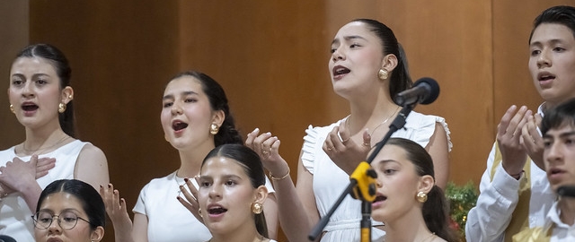 I Festival de Villancicos en inglés "Bells & Voices" I Festival de Villancicos en inglés "Bells & Voices"