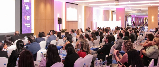 UTPL ratificada como la mejor marca empleadora del Sector Educación del país