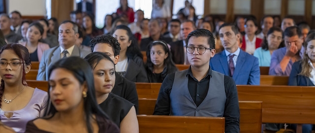 Imposición de mandiles | Carrera de Bioquímica y Farmacia Imposición de mandiles | Carrera de Bioquímica y Farmacia
