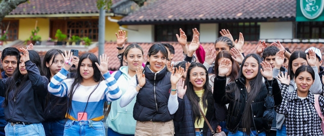 Homenaje a los Yachaks en la Chakana. Inti Raymi de las universidades y diversidades 2025 Homenaje a los Yachaks en la Chakana. Inti Raymi de las universidades y diversidades 2025