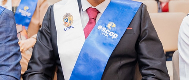 Décimo Quinta Promoción de Graduados ESCOP UTPL Décimo Quinta Promoción de Graduados ESCOP UTPL