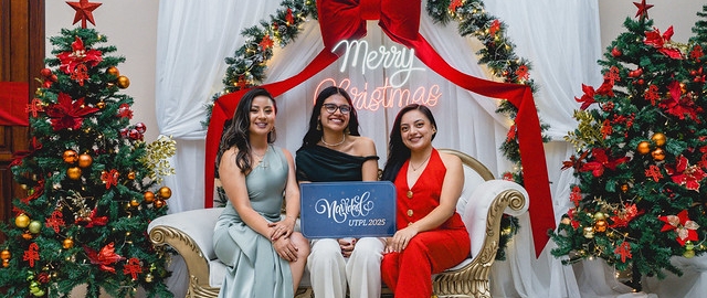 Cenas de navideñas UTPL 2025