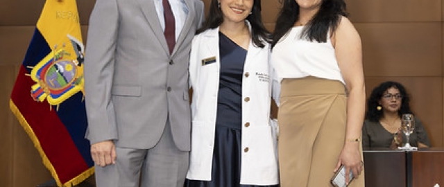 Imposición de Insignias – Carrera de Medicina