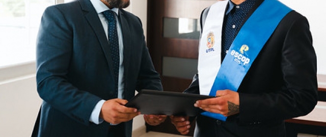 Ceremonia de Graduación – XV Promoción Licencia Tipo G | ESCOP-UTPL