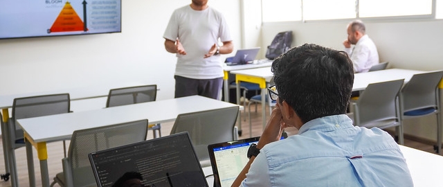 Hackathon académico UTPL