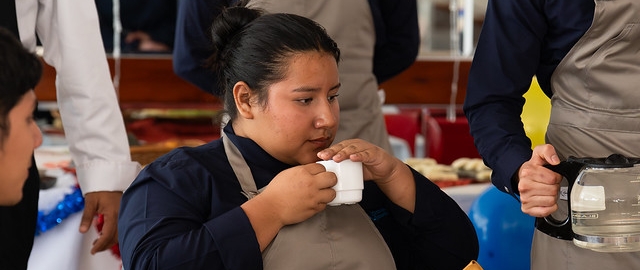Aldea Global Gastronómica: Innovación en Equipos e Instalaciones de Restauración con el Mgtr. Fabián de Jesús Castañeda Orozco, de la Universidad ECCI – Colombia Aldea Global Gastronómica: Innovación en Equipos e Instalaciones de Restauración con el Mgtr. Fabián de Jesús Castañeda Orozco, de la Universidad ECCI – Colombia