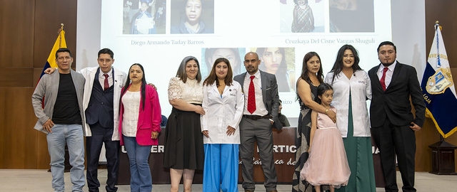 Ceremonia de imposición de mandiles a los estudiantes de 7mo ciclo de la carrera de Psicología Clínica