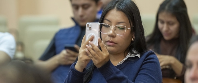 Conversatorio "Camino hacia la equidad” experiencia de mujeres frente a la discriminación