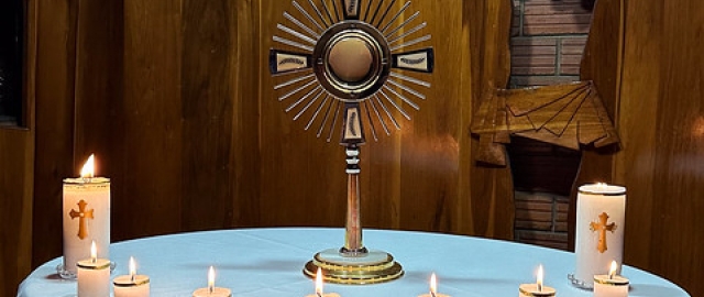 Retiro Espiritual Motus Christi para Jóvenes Retiro Espiritual Motus Christi para Jóvenes