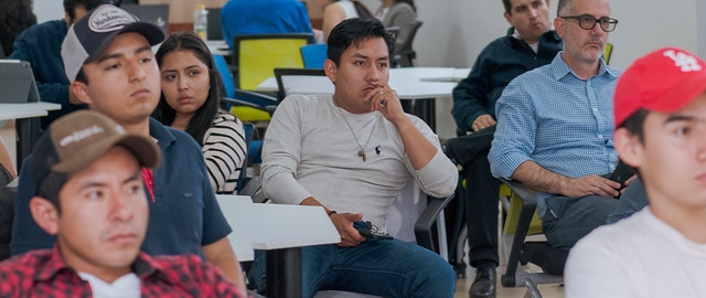 Café Científico UTPL: Transformación Digital en el Sector Agroalimentario