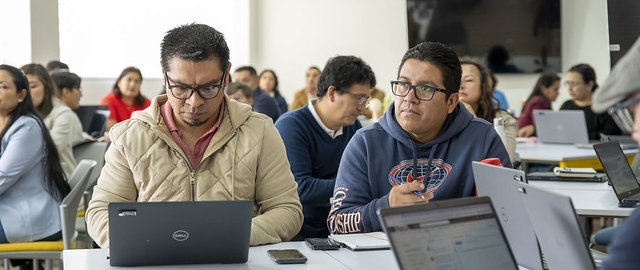Capacitación con el Dr. Albert Sangrá | Fortalecimiento docente en la Modalidad a Distancia y en Línea Capacitación con el Dr. Albert Sangrá | Fortalecimiento docente en la Modalidad a Distancia y en Línea