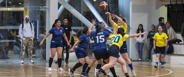 Final de Baloncesto XVI Olimpiadas UTPL Final de Baloncesto XVI Olimpiadas UTPL