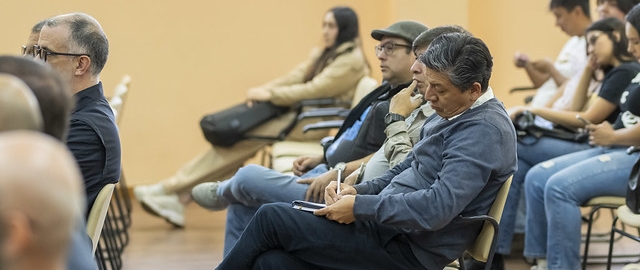 Charla Buena ciencia: la profesión de científico o científica