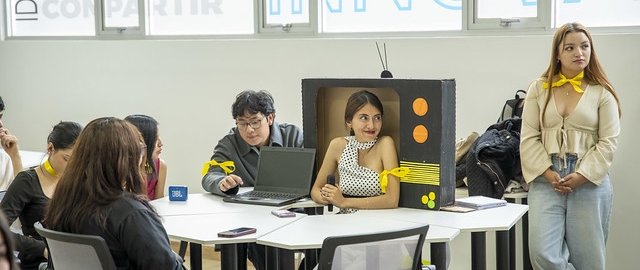 Comprendiendo el trastorno: en el lugar de una persona con psicopatología. Un Reto de innovación Comprendiendo el trastorno: en el lugar de una persona con psicopatología. Un Reto de innovación