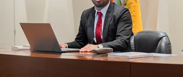 Lanzamiento del libro “Ángel Felicísimo Rojas: contexto, crítica y vanguardismo en la literatura ecuatoriana Lanzamiento del libro “Ángel Felicísimo Rojas: contexto, crítica y vanguardismo en la literatura ecuatoriana