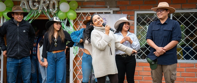 Feria Agropecuaria y VIII Concurso Semilla de Oro