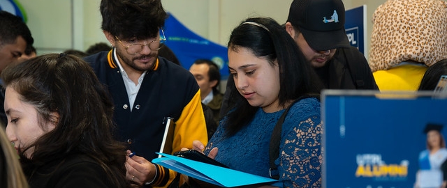 Feria de Empleo Conectando Oportunidades 2025