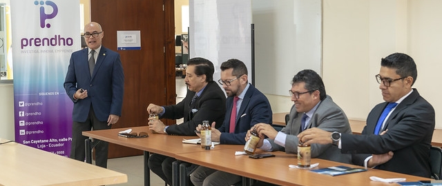Visita de Nelson Guim, ministro (s) de producción a Prendho Visita de Nelson Guim, ministro (s) de producción a Prendho