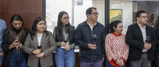 Reconocimiento a una trayectoria de servicio y legado institucional UTPL Reconocimiento a una trayectoria de servicio y legado institucional UTPL