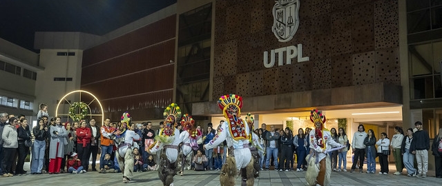 Noches mágicas UTPL 2025